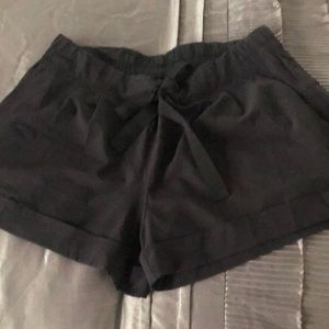 Ladies Lululemon  black shorts w/ draw string